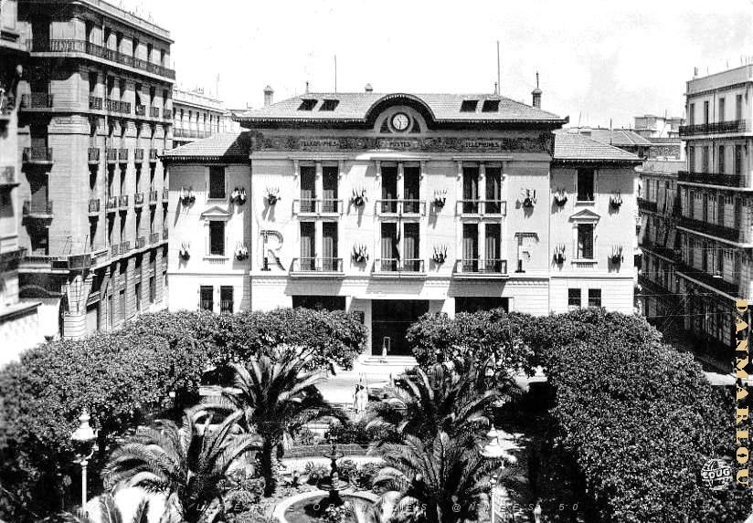 BG f- 010- La Poste.jpg